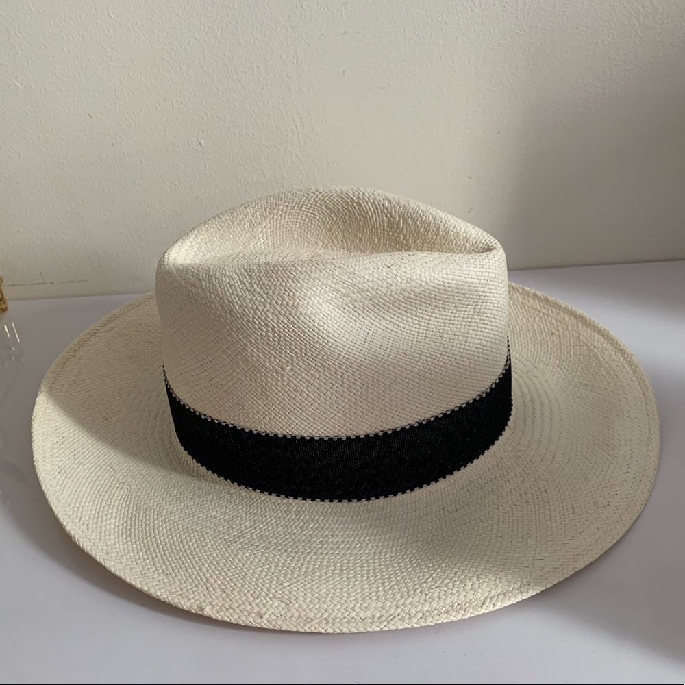 Galpon hat white